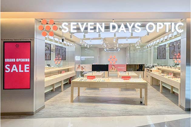 SEVEN DAYS OPTIC Silom Complex